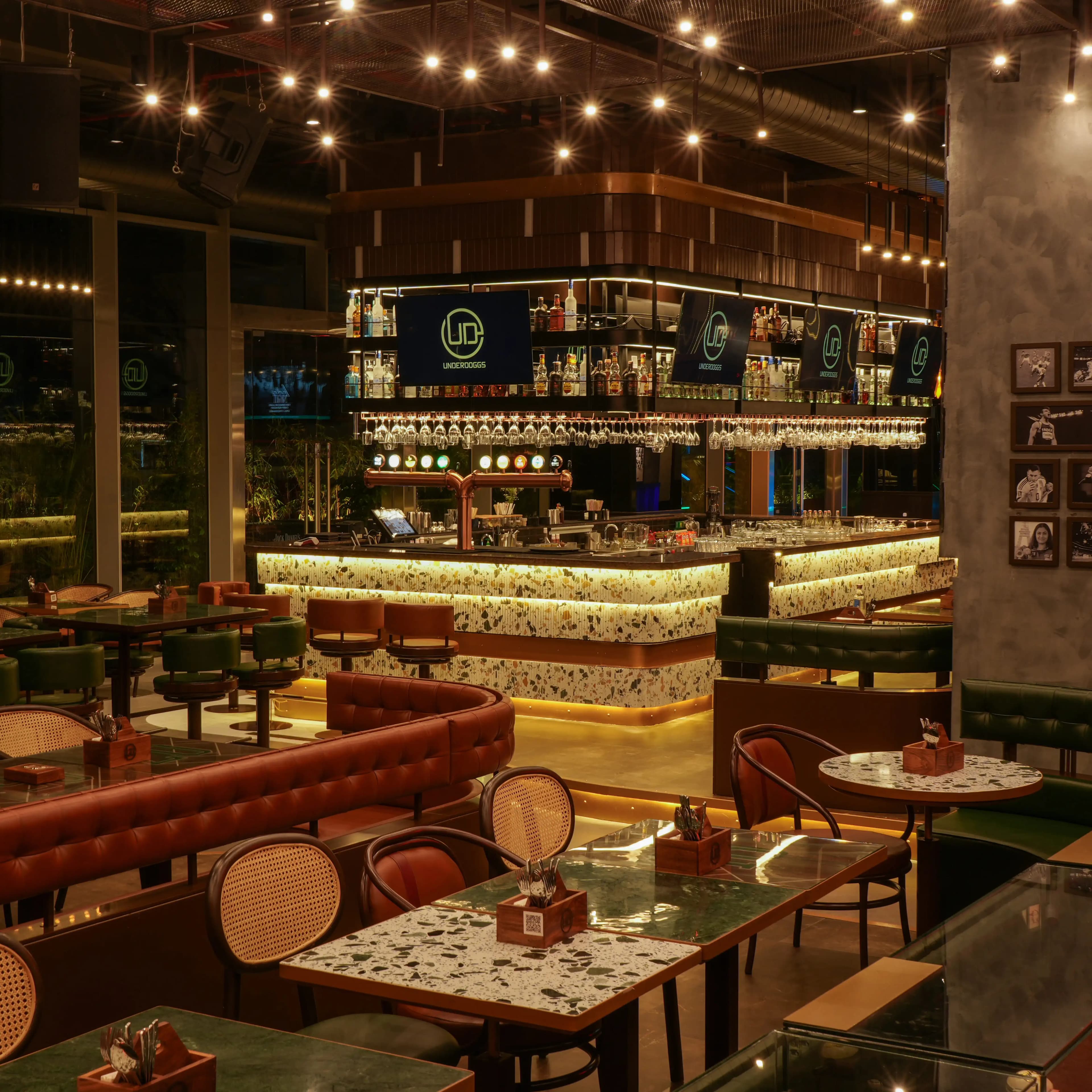 Interior / Architecture